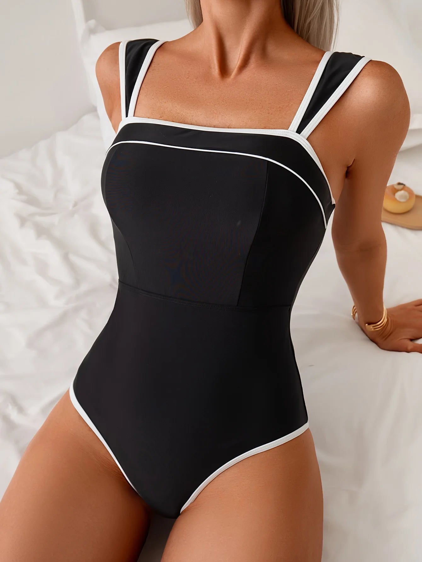Vintage Black White Contrast Swimwear Women Sexy Push Up Slim Tummy Control One Piece Swimsuit Beach Bathing Suit Pool Monokini