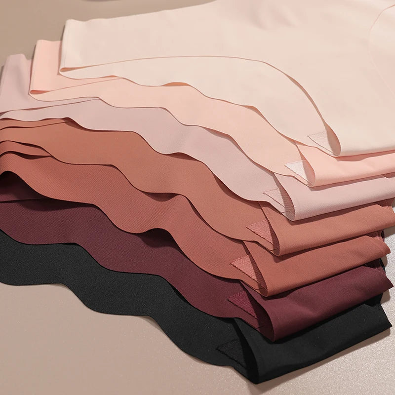 Hot Sale New Design Laser Cut Ladies Low Waist No Trace Panty Women Comfortable Ice Silk Invisible Seamless Panties