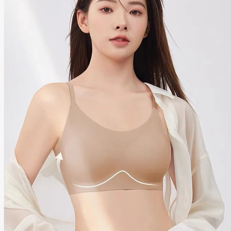 Invisible lingerie for women, skin-tone, flesh-colored, thin invisible bra for women. Sexy, comfortable and skin-friendly