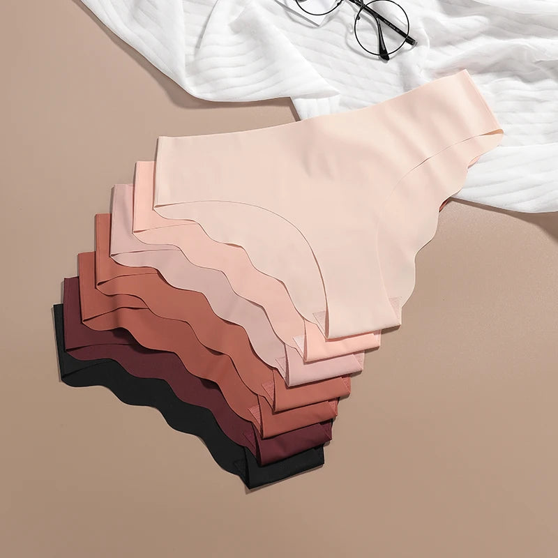 Hot Sale New Design Laser Cut Ladies Low Waist No Trace Panty Women Comfortable Ice Silk Invisible Seamless Panties